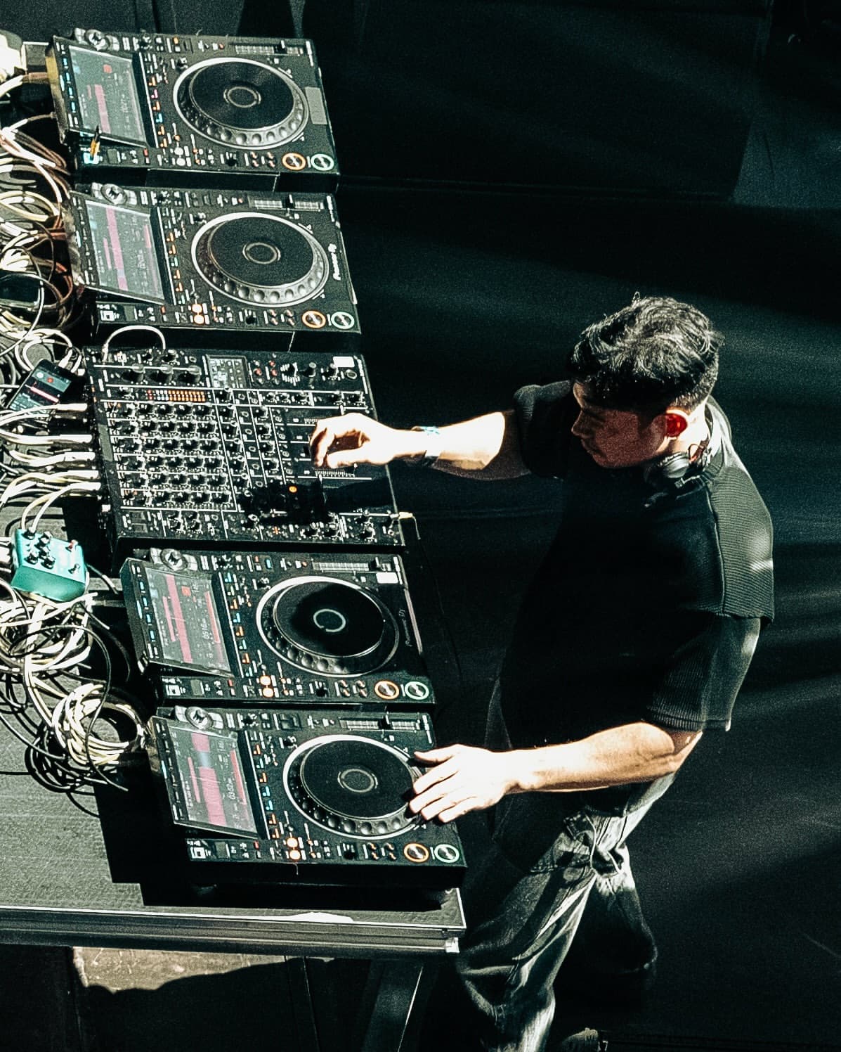 Dax J